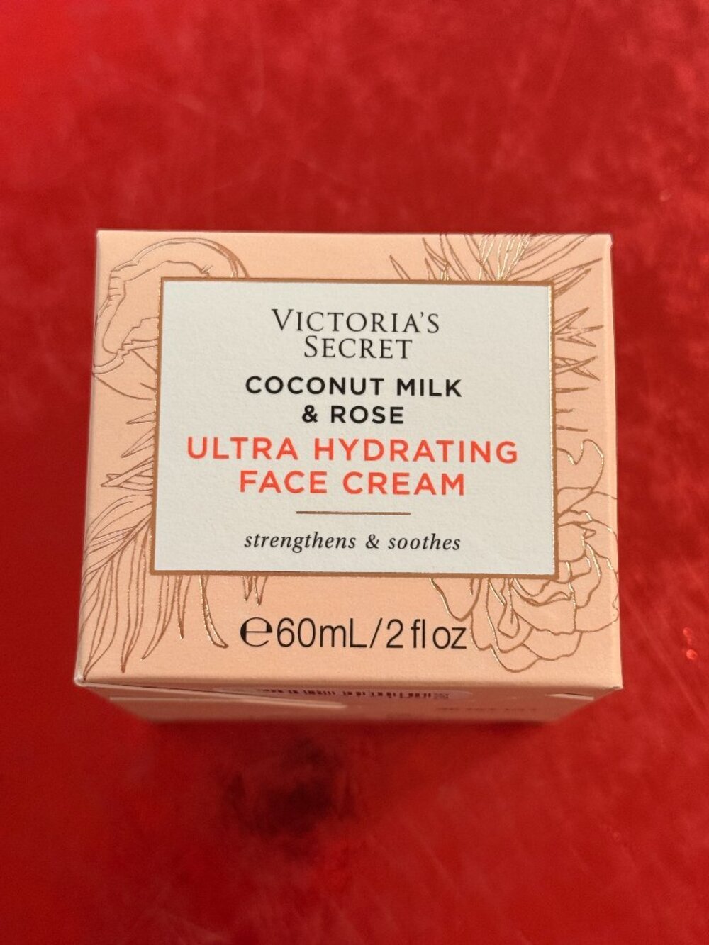 NWT Victoria's Secret Coconut milk and Rose Ultra Hydrating Face Cream